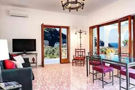 Διαμέρισμα Gocce - Skyline Views In The Heart Of Σορέντο