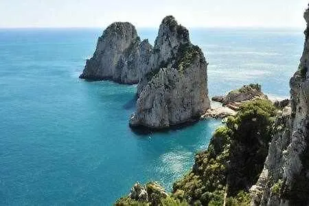 Gocce - Skyline Views In The Heart Of Sorrento