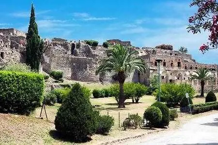 Gocce - Skyline Views In The Heart Of Daire Sorrento